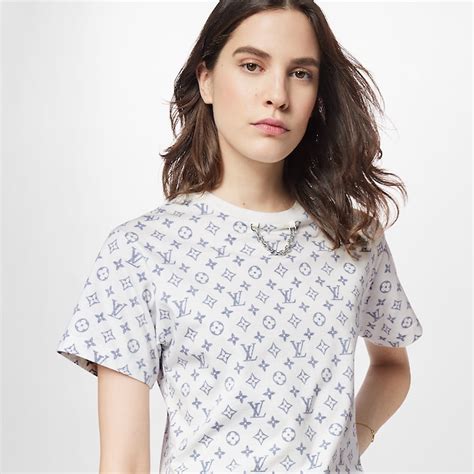 louis vuitton t shirt dames|louis vuitton t shirt monogram.